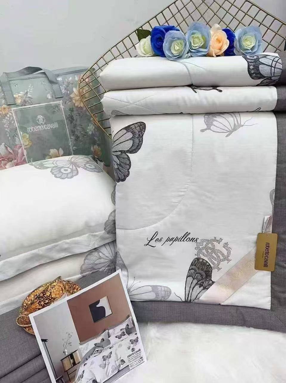 комплект постельного белья с одеялом santfair,комплект постельного белья с готовыми одеялами,постельное бельё с одеялом roberto cavalli,комплекты постельного белья roberto cavalli,комплект постельного