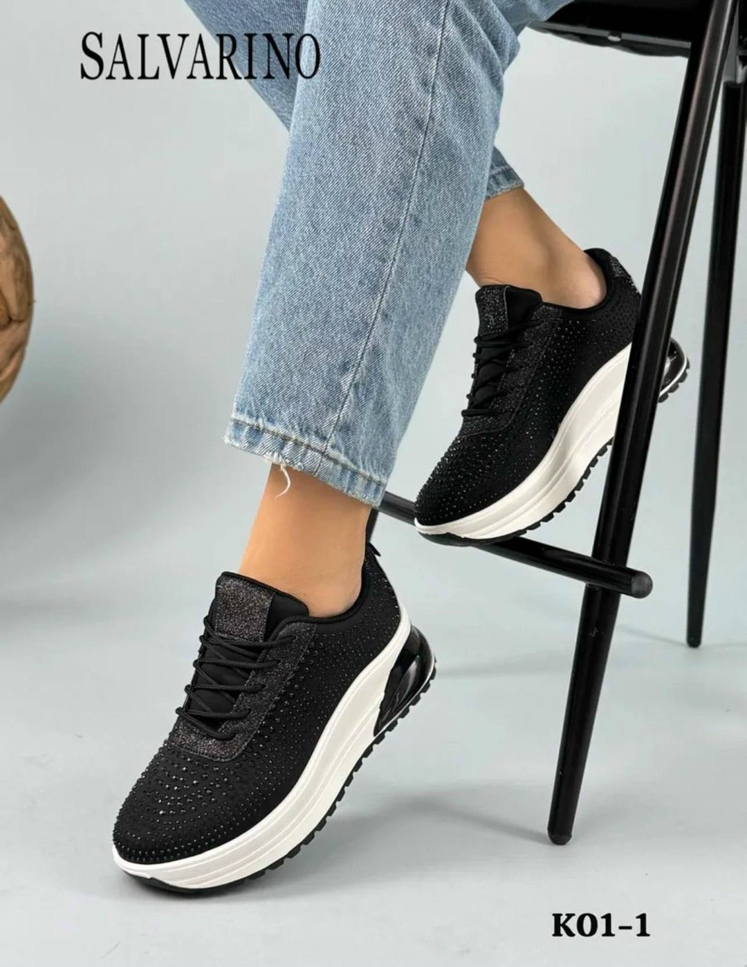 ,кроссовки женскиe,женская ,спортивные кроссовки,спортивная