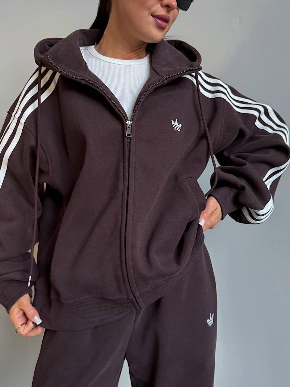 комплект одежды adidas sportswear,костюм спортивный,костюм спортивный adidas sportswear,повседневный костюм,женский костюм