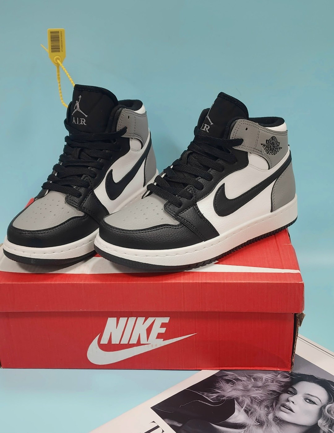 кроссовки nike air jordan,кроссовки nike air jordan 1 retro,кроссовки nike air jordan 1,женские кроссовки nike wmns air jordan 1 mid,кроссовки женские nike air jordan