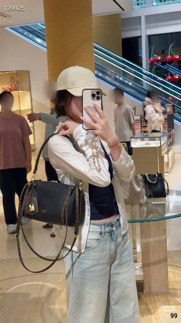 сумка женская louis vuitton,сумка louis vuitton,сумка louis vuitton capucines,сумка луи виттон,брендовые сумки