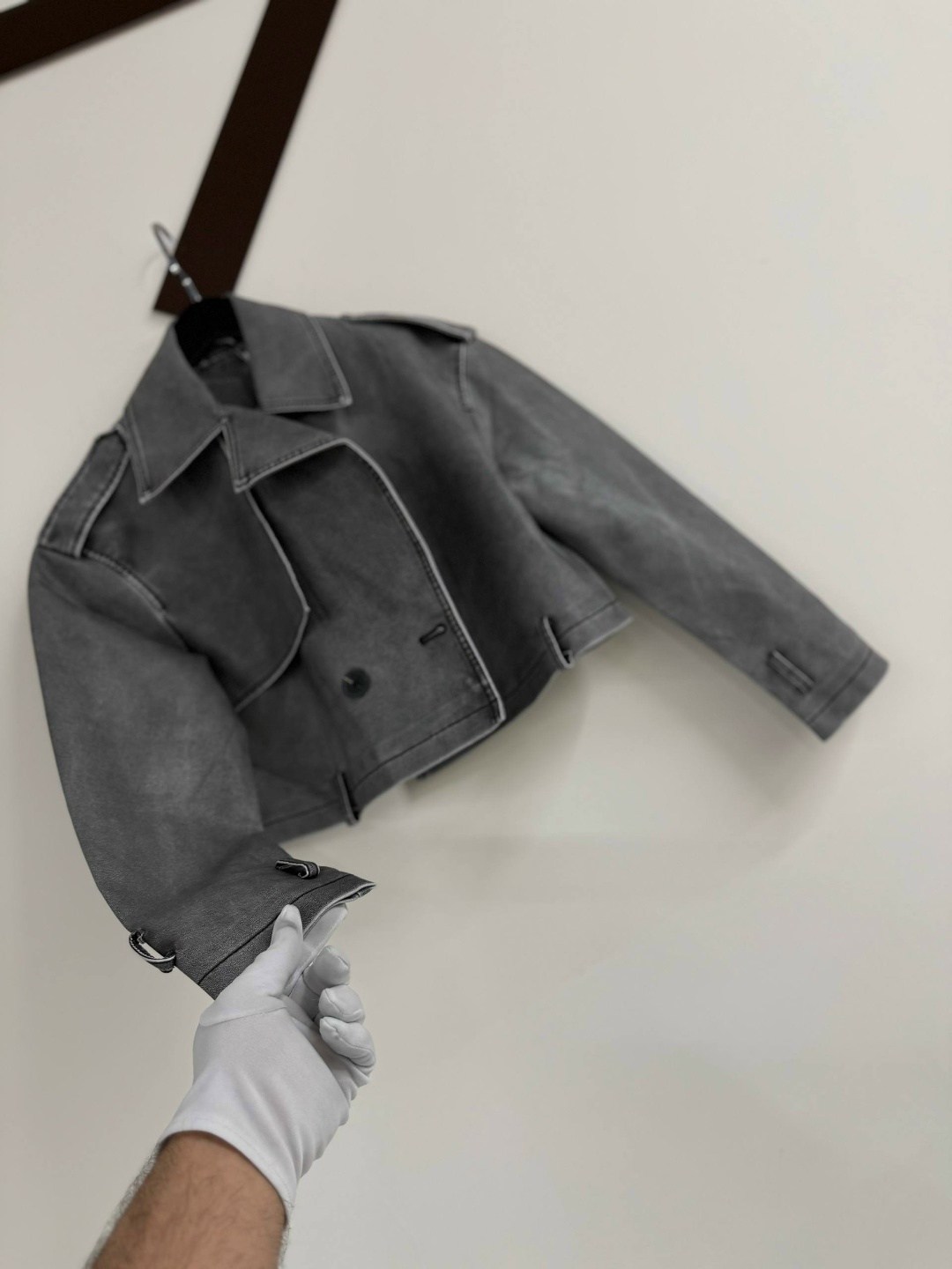 косуха куртка,кожаная куртка косуха jil sander,кожаная куртка косуха,кожаная куртка,серая кожаная куртка