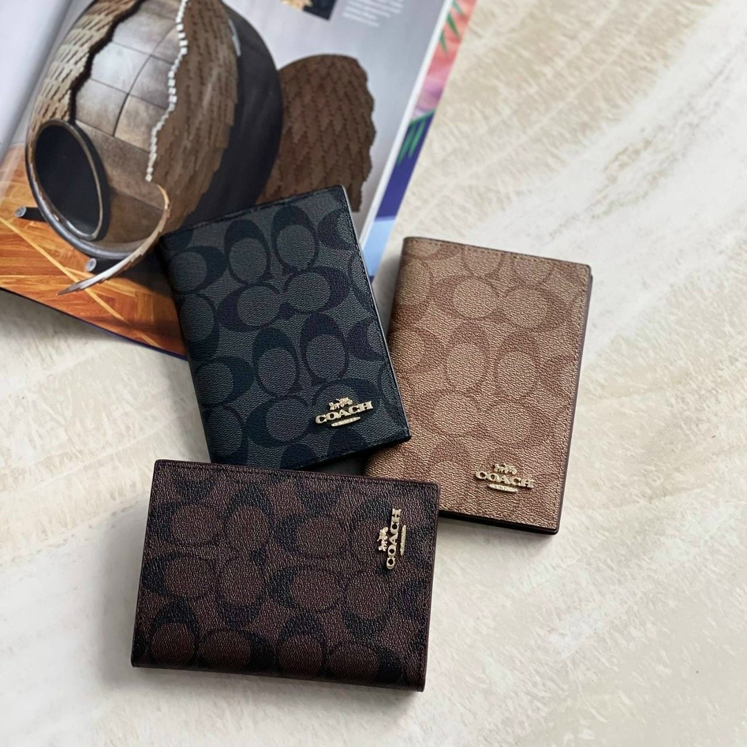 обложка для паспорта coach,кожаная обложка на паспорт coach,обложка для паспорта louis vuitton,обложка для паспорт,кожаная обложка на паспорт
