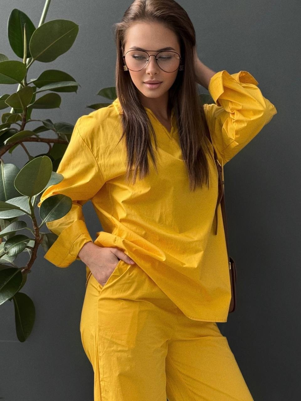 брючный костюм в пижамном стиле,костюм в пижамном стиле,стильные женские костюмы,костюм в пижамном стиле хлопок,женские брючные костюмы