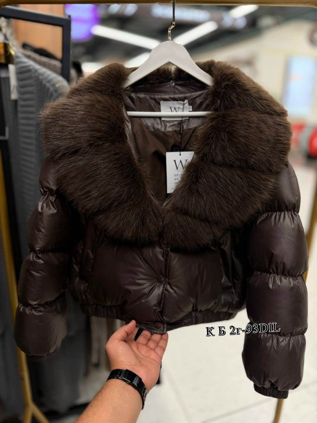 пуховик женский с натуральным мехом,пуховики с мехом,пуховик с натуральным мехом,женский пуховик,короткий пуховик