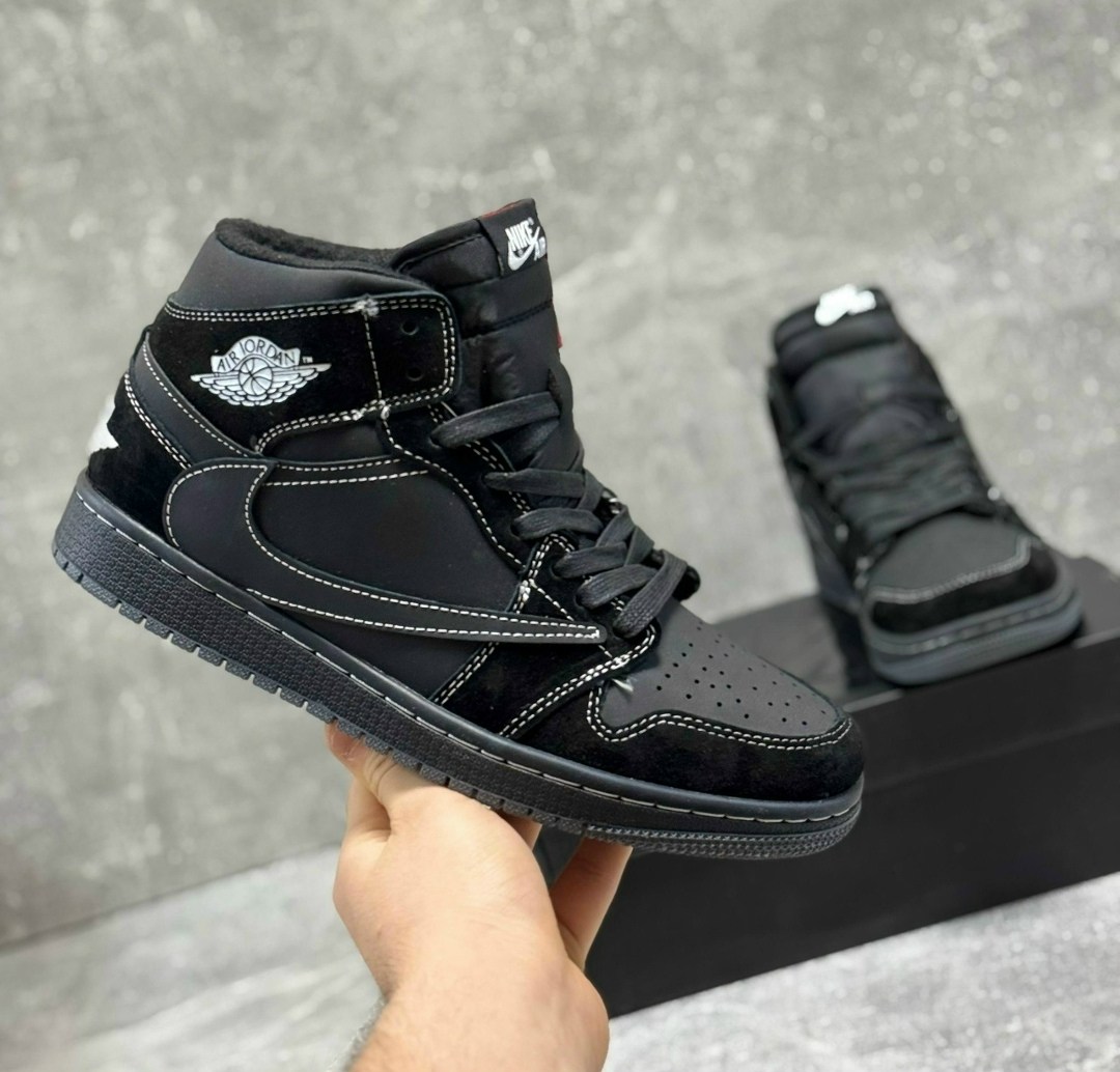 кроссовки nike travis scott x air jordan 1 high black phantom,кроссовки nike air jordan 1 high travis scott,кроссовки nike air jordan 1 retro high og зимние,кроссовки travis scott x air jordan 1 high