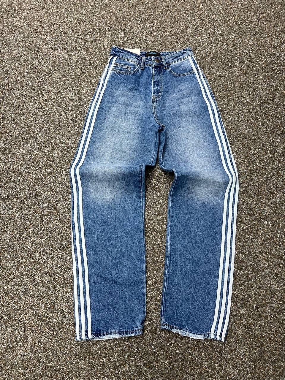 джинсы стильные,модные джинсы,джинсы комбинированные,джинсы с лампасами,штаны джинсы