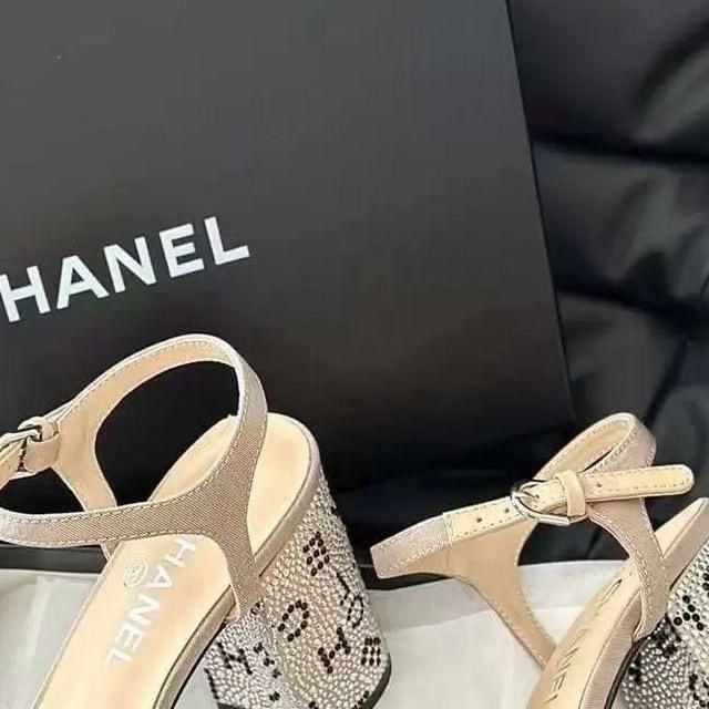 босоножки гуччи женские,босоножки chanel,модные сандалии,босоножки шанель,каблуки на платформе