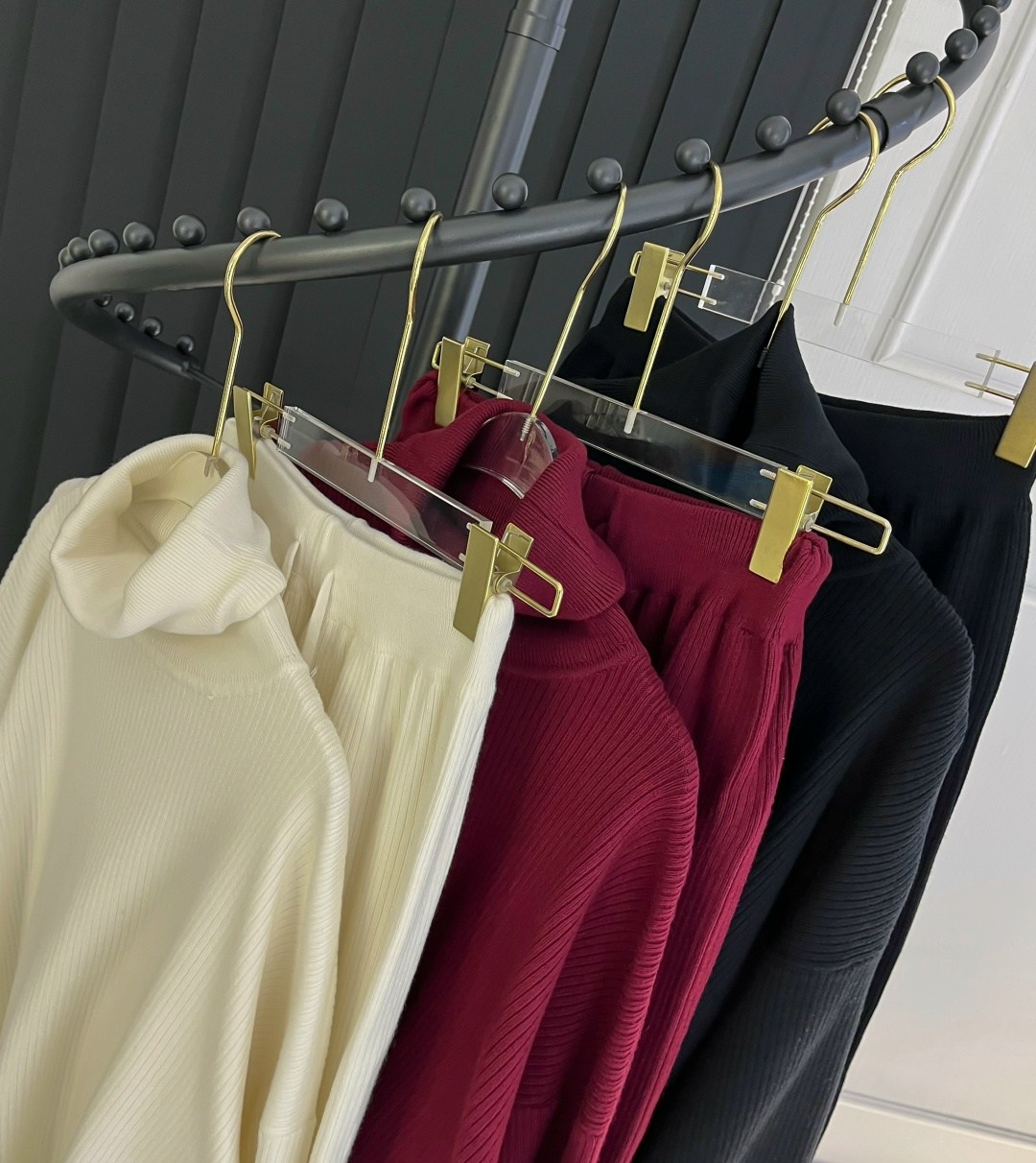 костюм трикотаж,женский костюм,трикотажный костюм брючной,костюм,женской одежды