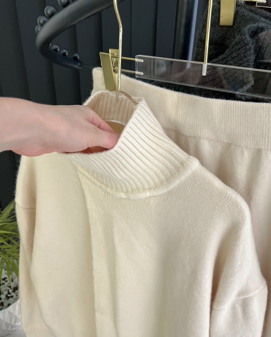 трикотажные костюмы,женские костюмы,костюм вязаный трикотажный теплый с брюками eva coosh,костюм трикотаж,кашемировый костюм