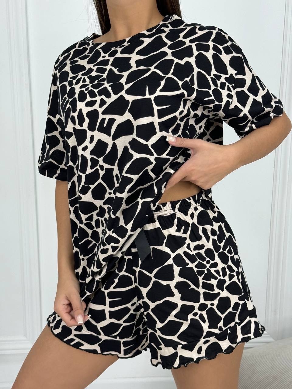 пижама женский ilookhome с шортами кулирная гладь размер 50 черное,пижама женская с шортами из 100% хлопка,пижама женский ilookhome с шортами, с футболкой кулирная гладь, размер 60 черное,пижама летня