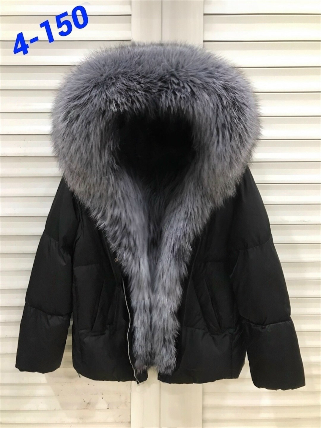 пуховик с натуральным мехом,пуховик с мехом,куртка с мехом,пуховик с натуральным мехом чернобурки, песца, лисы,пуховик чернобурка