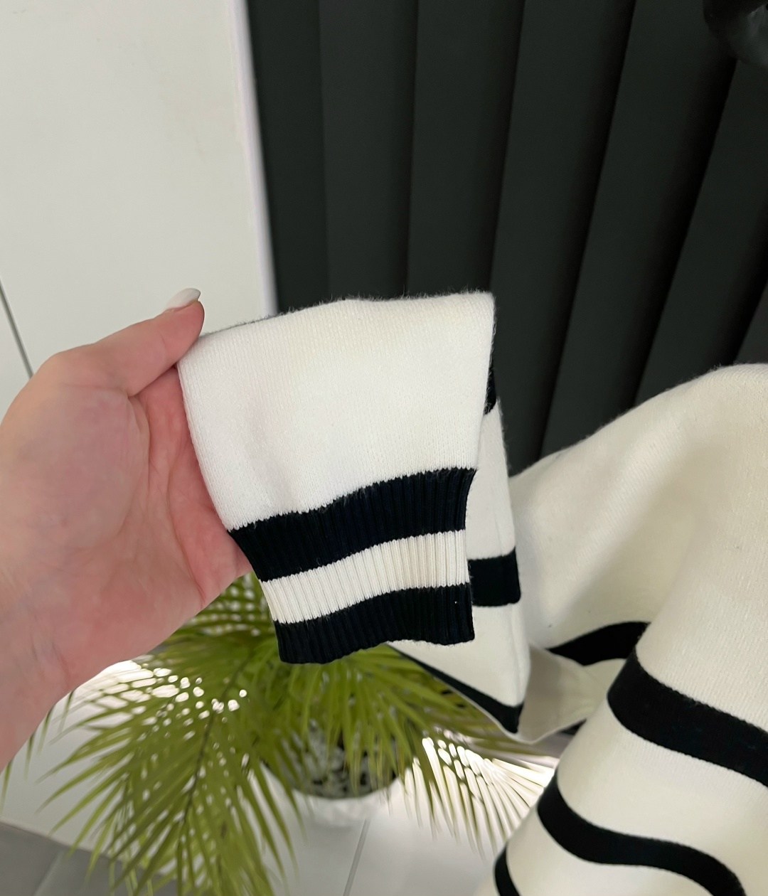 женский свитер в полоску,полосатый свитер,джемпер в полоску,модные свитера,женская кофта