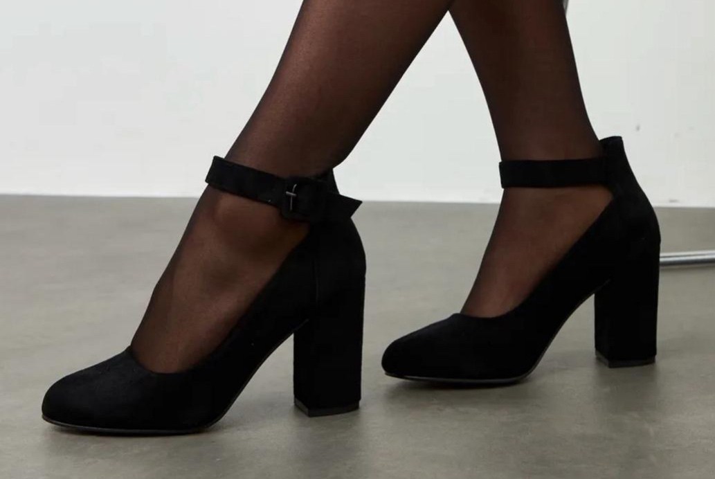 каблуки туфли,туфли черные,туфли на устойчивом каблуке вечерние с ремешком rio fiore 8079447,туфли на каблуке вечерние,туфли