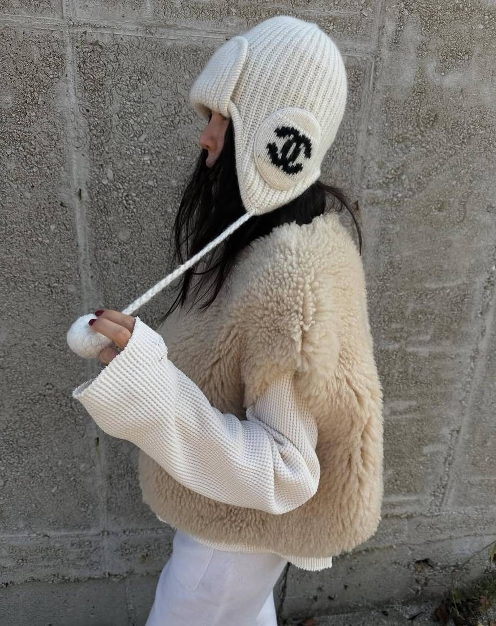 шапка chanel,шапка chanel бини с отворотом черная,шапка chanel черный,зимняя вязаная шапка в стиле chanel,шапка шанель