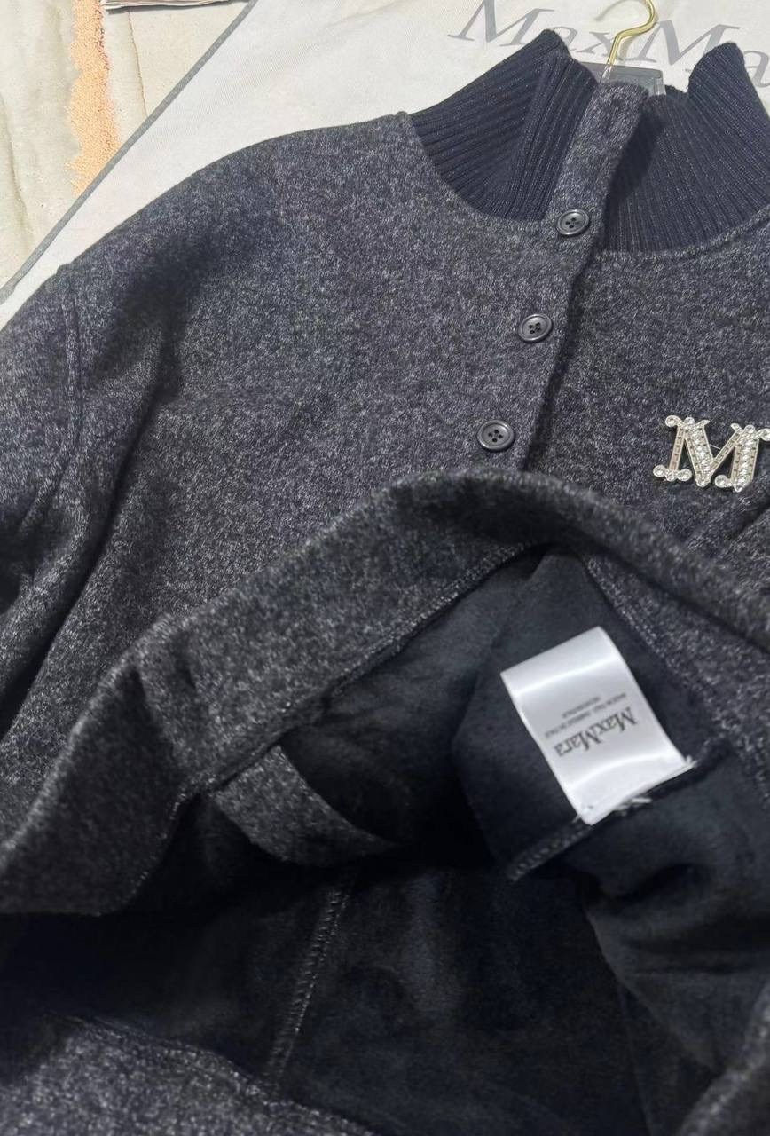 кашемировый костюм brunello cucinelli р.40-44,кашемировый костюм loro piana,костюм brunello cucinelli,брючный кашемировый костюм loro piana,трикотажные костюмы