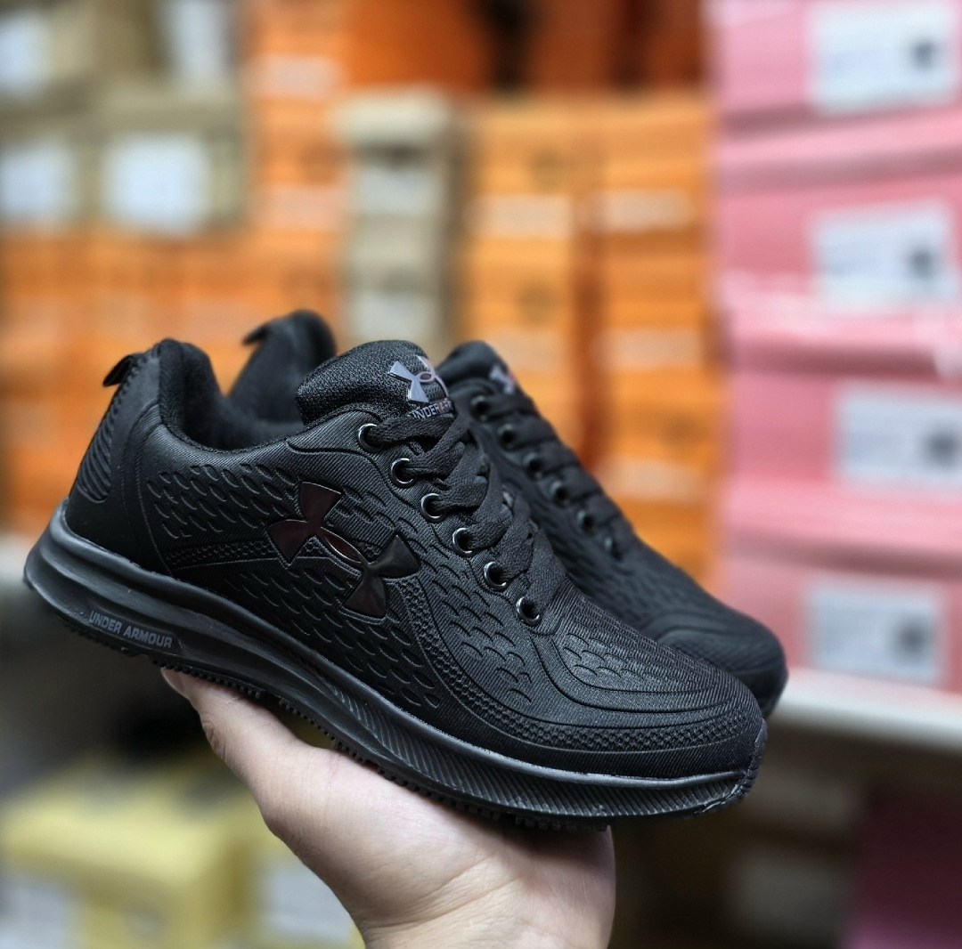 ,мужские кроссовки,under armour кроссовки, спортивная,кроссовки черные