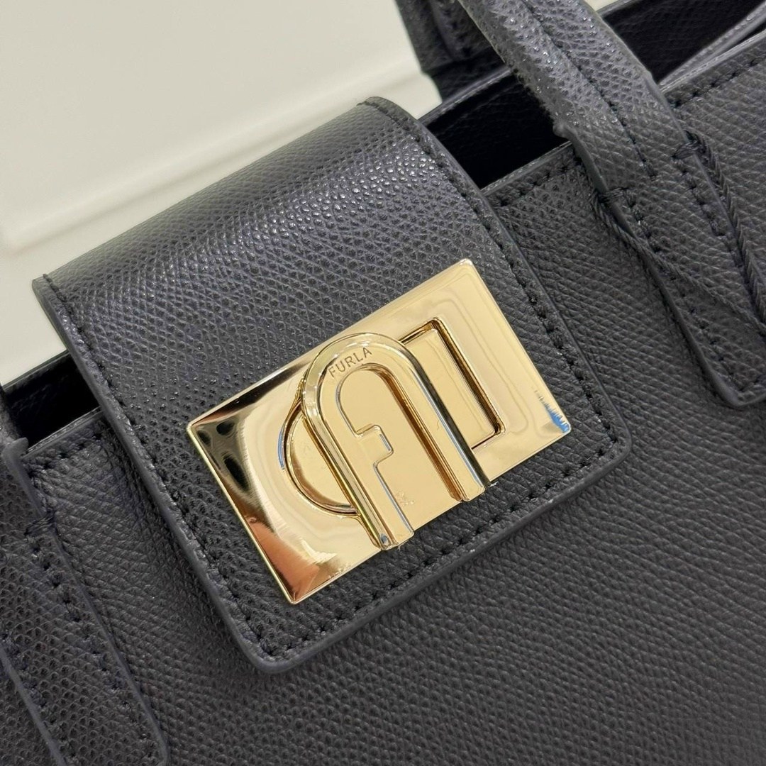 сумка женская furla wb00560are0001007 черный,сумка furla,сумка женская furla,сумка фурла черная тоут,сумка женская david jones 7212 чёрная