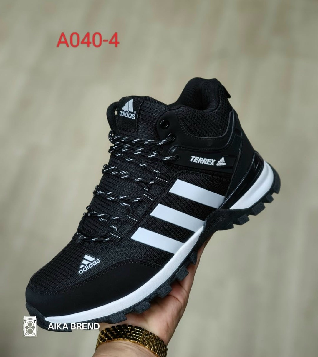 зимние кроссовки adidas climaproof мехом черные мужские ботинки адидас,кроссовки adidas зимние,кроссовки зимние adidas мужские,зимние ботинки adidas climaproof высокие,кроссовки высокие утепленные adi