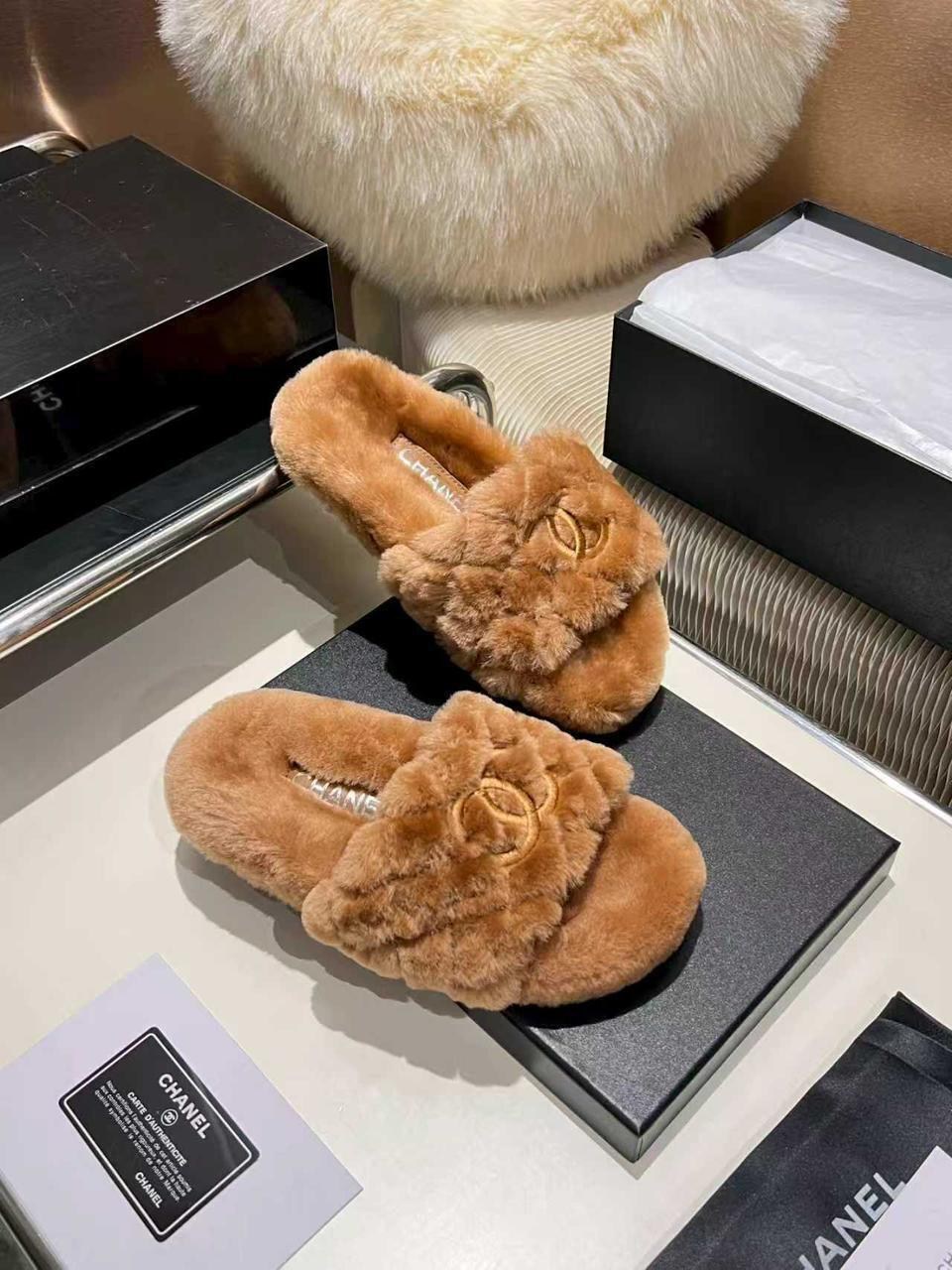 меховые тапочки,женские меховые тапочки,тапочки домашние женские меховые,домашние тапочки женские,домашние меховые тапочки