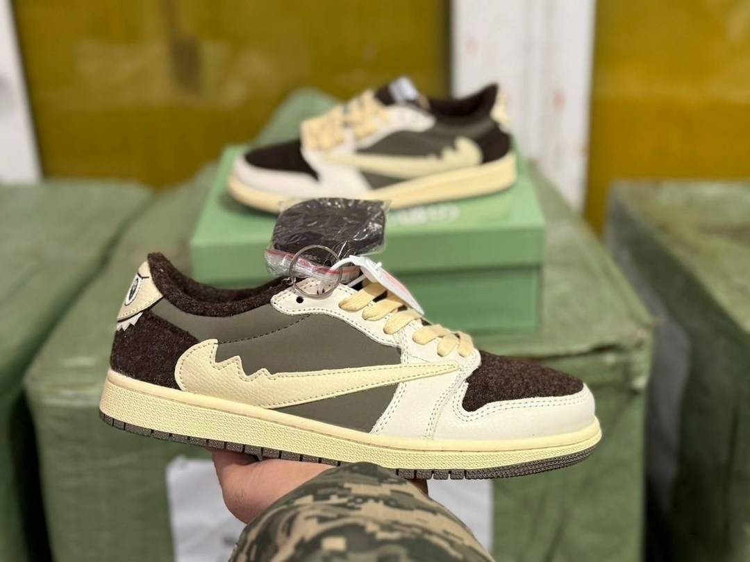 nike air force 1 mid,nike air force 1 high grey,nike air force 1,nike air force 1 mid 07,air force 1 mid