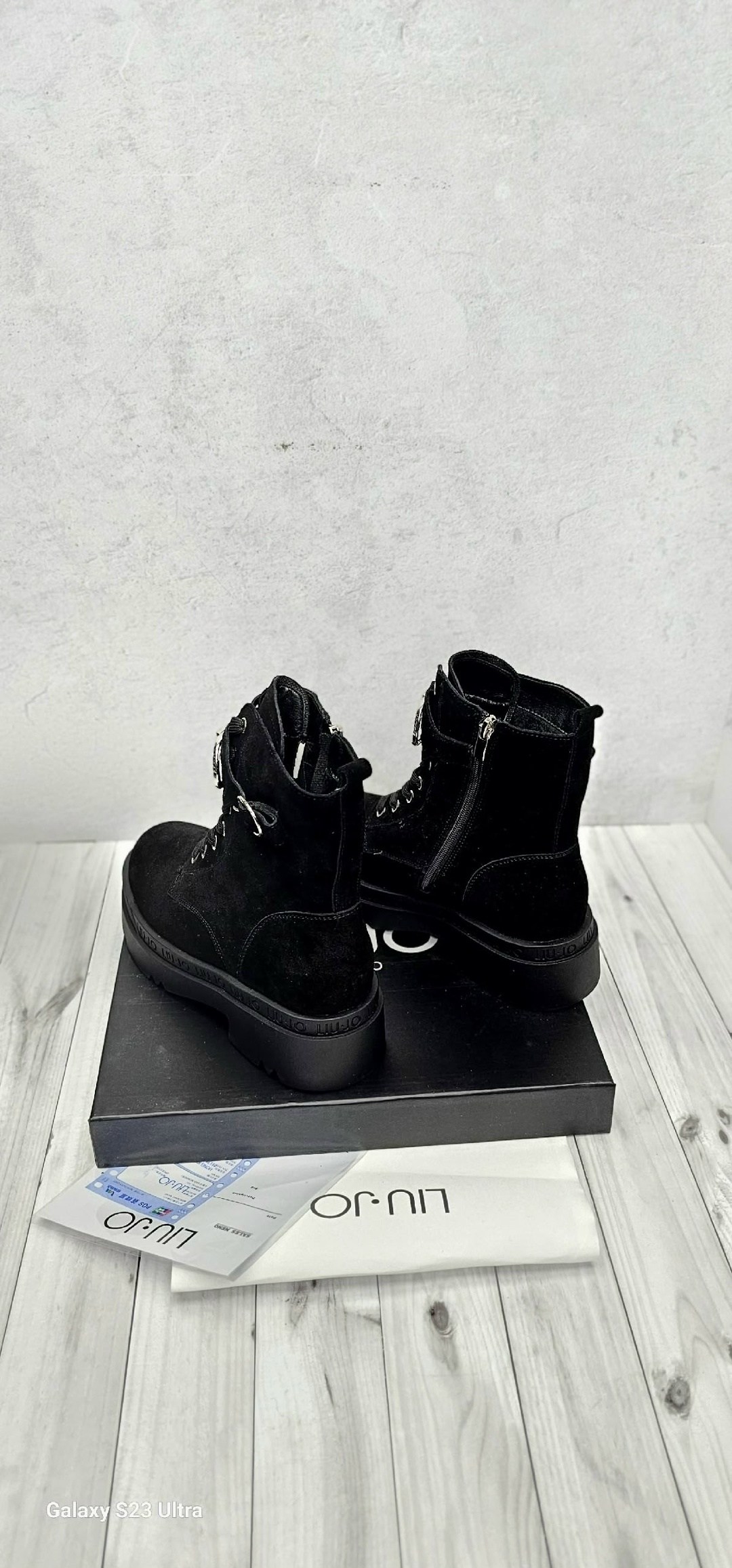 ,miu miu женские замшевые ботинки premium black,ботинки celine,женские ботинки,замшевые ботинки