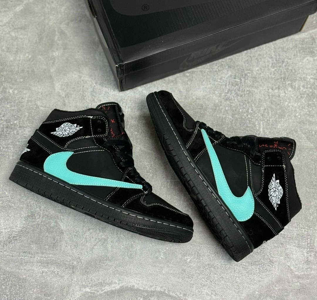 кроссовки nike travis scott x air jordan 1 high black phantom,кроссовки nike air jordan 1 high travis scott,кроссовки nike air jordan 1 retro high og зимние,кроссовки travis scott x air jordan 1 high