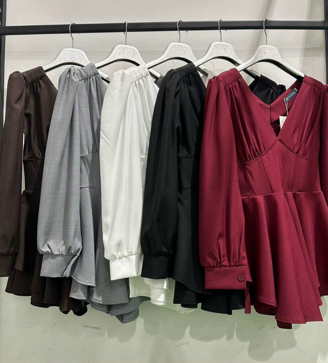 платье-комбинезон,черное короткое платье,женское платье-комбинезон,сукня комбінезон чорна,комбинезон-платье мини с v образным вырезом