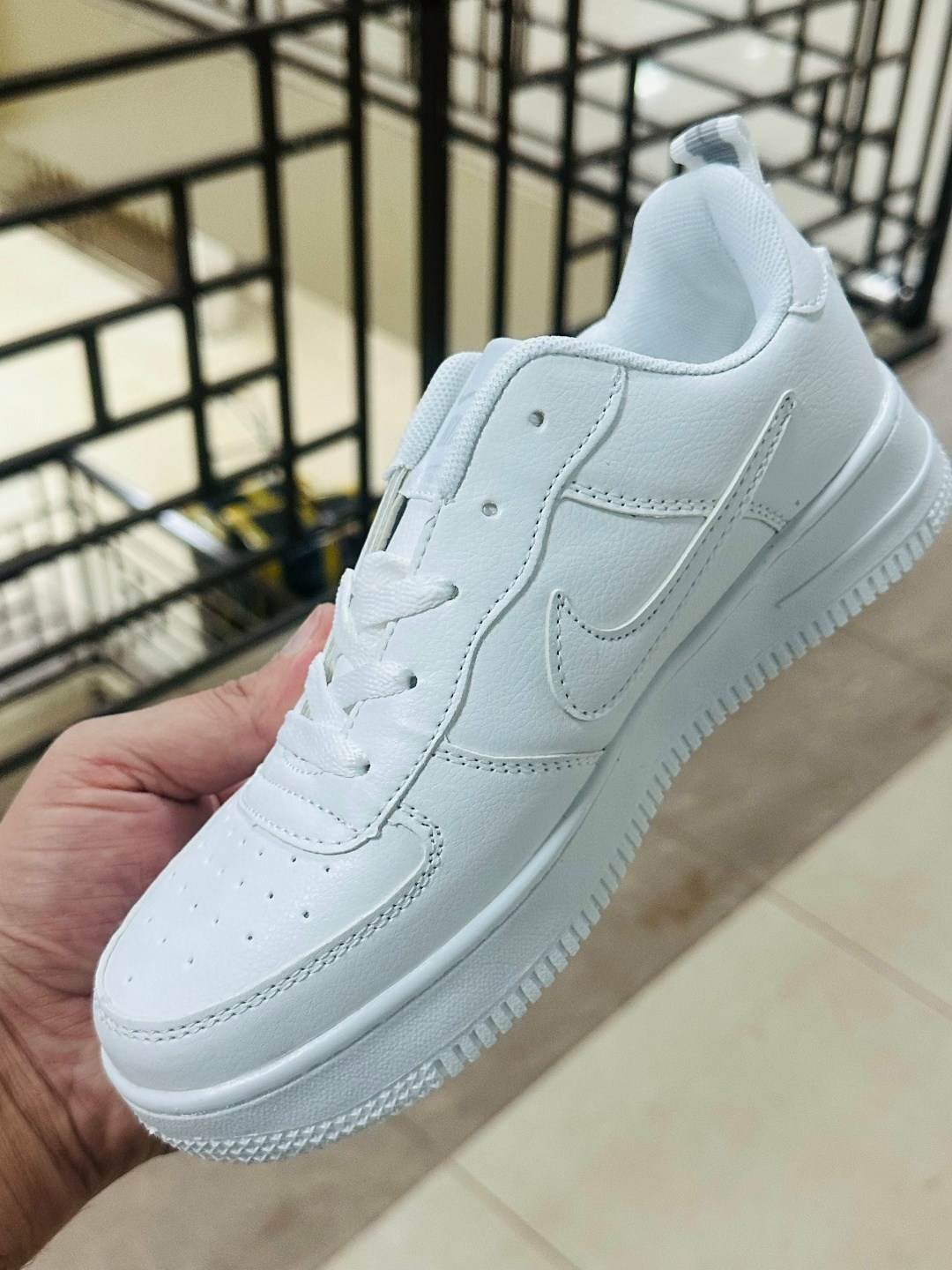белые кроссовки найк,nike air force 1,кроссовки nike air force 1,кроссовки nike air force,кроссовки найк аир форс