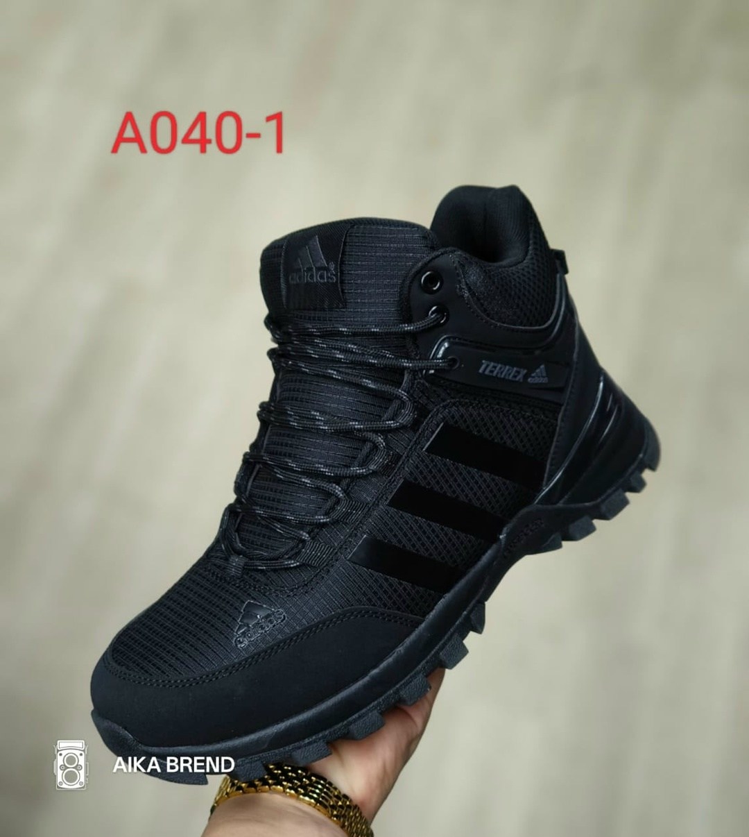 зимние кроссовки adidas climaproof мехом черные мужские ботинки адидас,кроссовки adidas зимние,кроссовки зимние adidas мужские,зимние ботинки adidas climaproof высокие,кроссовки высокие утепленные adi