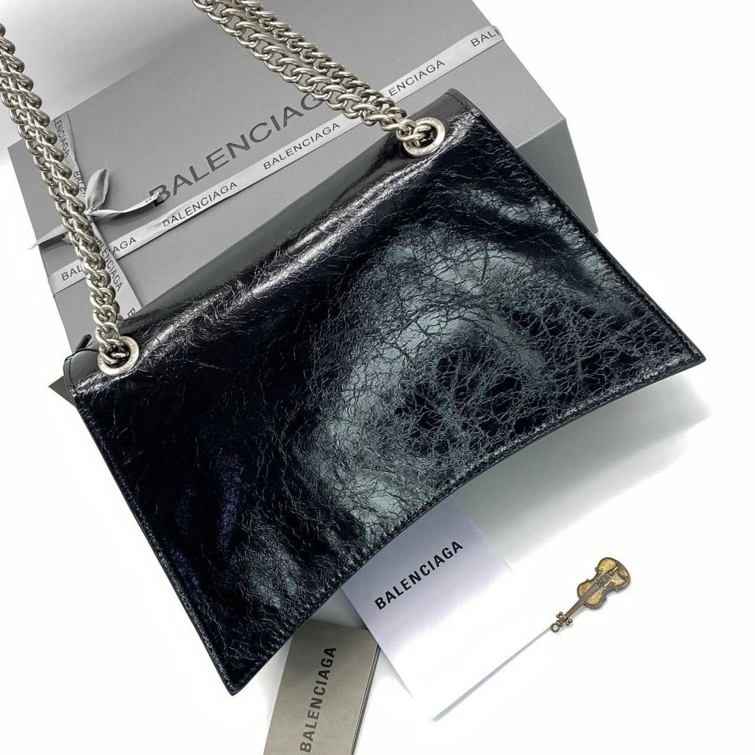 сумка balenciaga,сумка женская balenciaga,сумка balenciaga 30х16 натуральная кожа,сумки баленсиага женские через плечо,сумка через плечо в стиле balenciaga