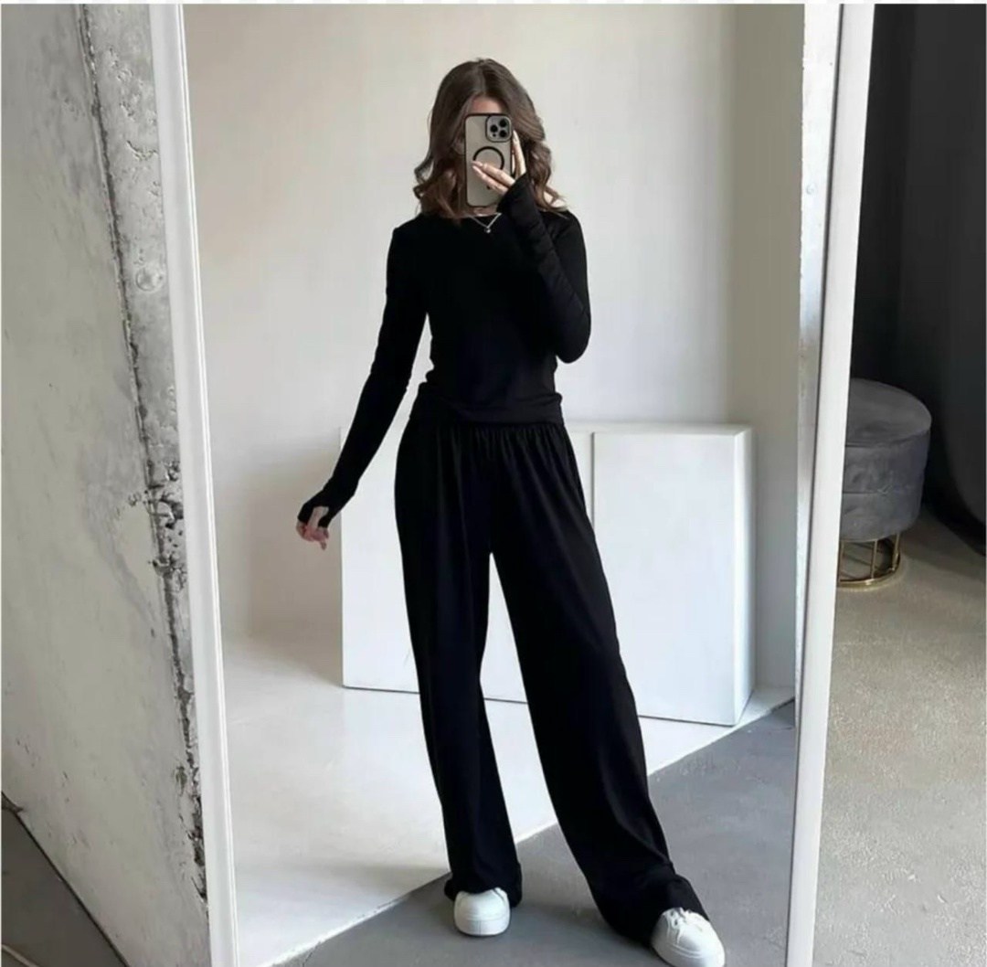брючный костюм,повседневный костюм с длинными брюками для женщин с круглым вырезом и короткими рукавами,стильный женский комбинезон с обтягивающим верхом и свободными брюками,элегантные комбинезоны,ко