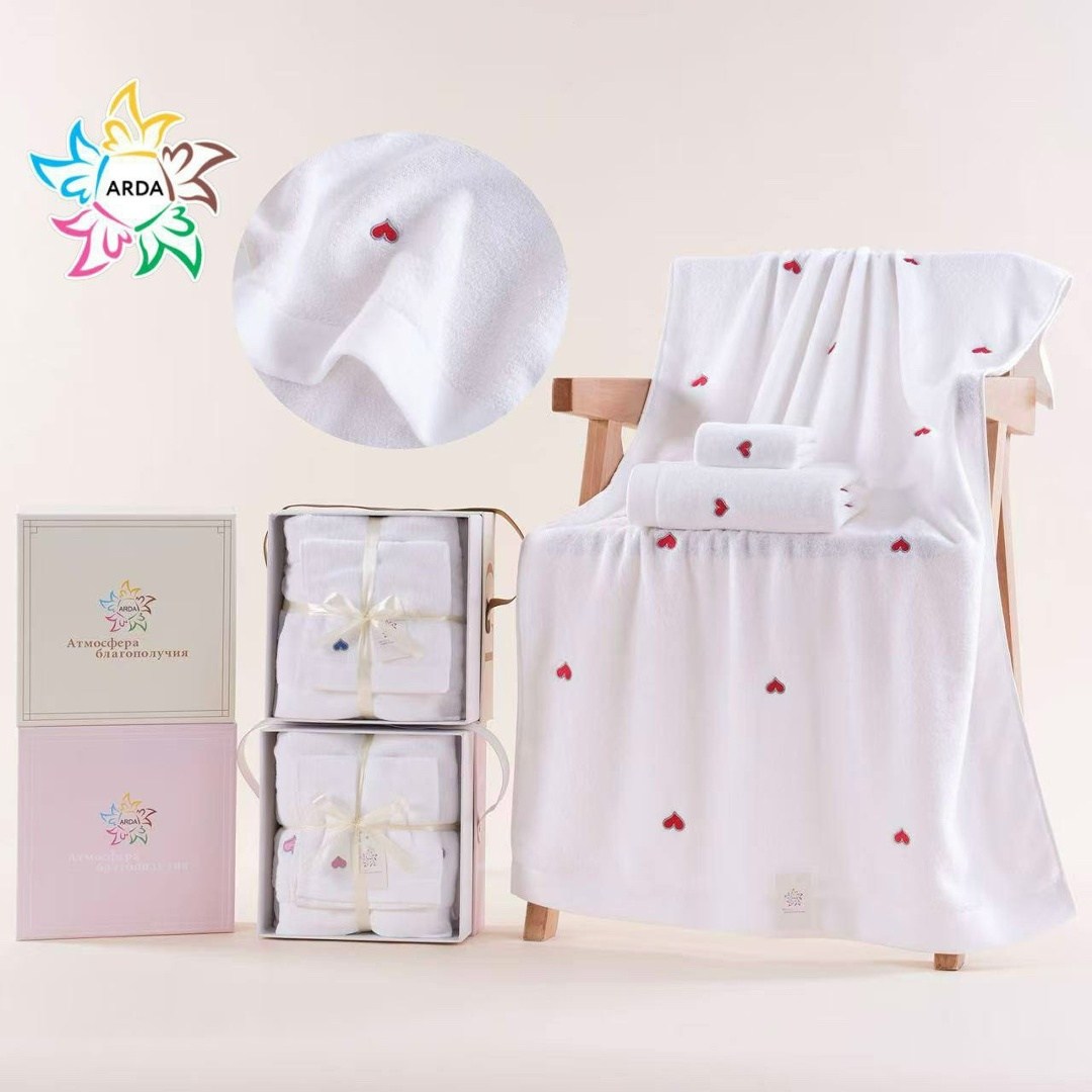 полотенца для ванной,полотенец набор,полотенца махровая,комплект полотенец,полотенца с вышивкой