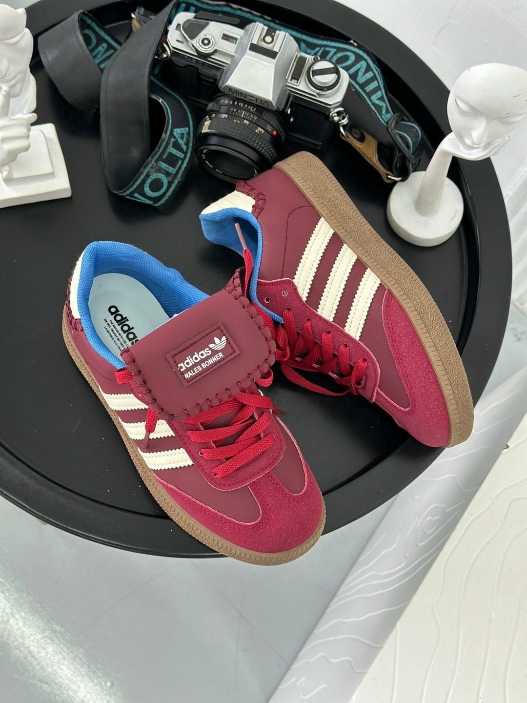 кроссовки adidas,кроссовки adidas samba,кроссовки женские adidas,кроссовки adidas spezial,кроссовки adidas handball spezial