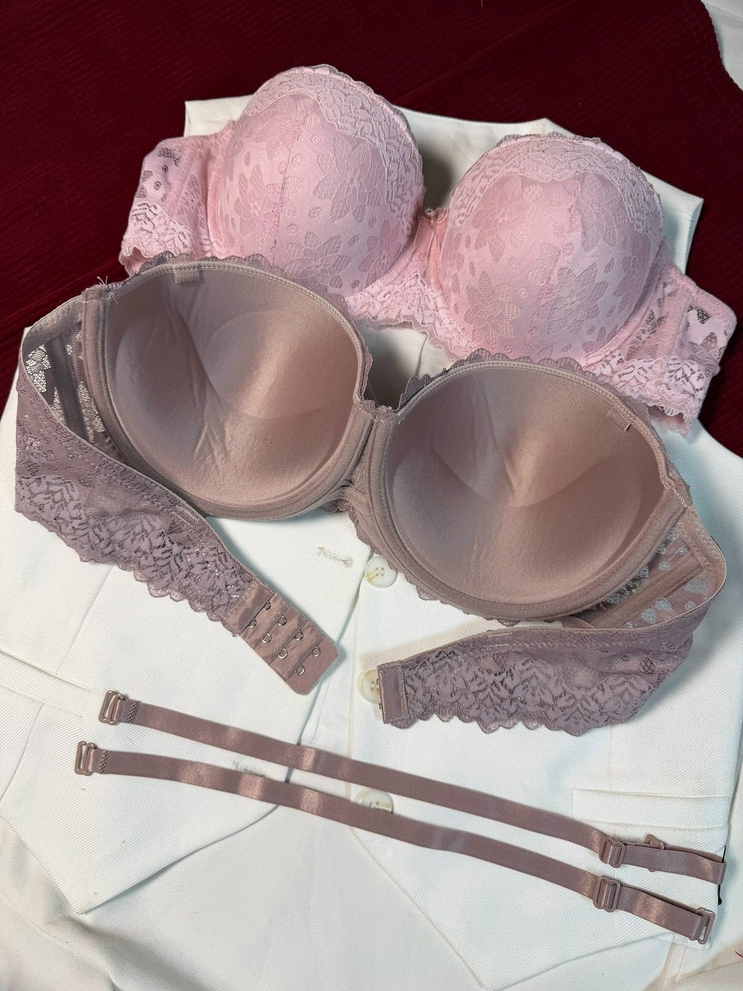 бюстгальтер,бюстгальтер с кружевами,бюстгальтер женские,белый лифчик с кружевами,пуш ап бюстгальтер