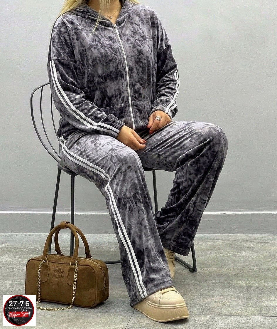 спортивный костюм велюровый женский адидас,спортивные велюровые костюмы для женщин,женские спортивные велюровые костюмы,велюровый спортивный костюм больших размеров,велюровый спортивный костюм