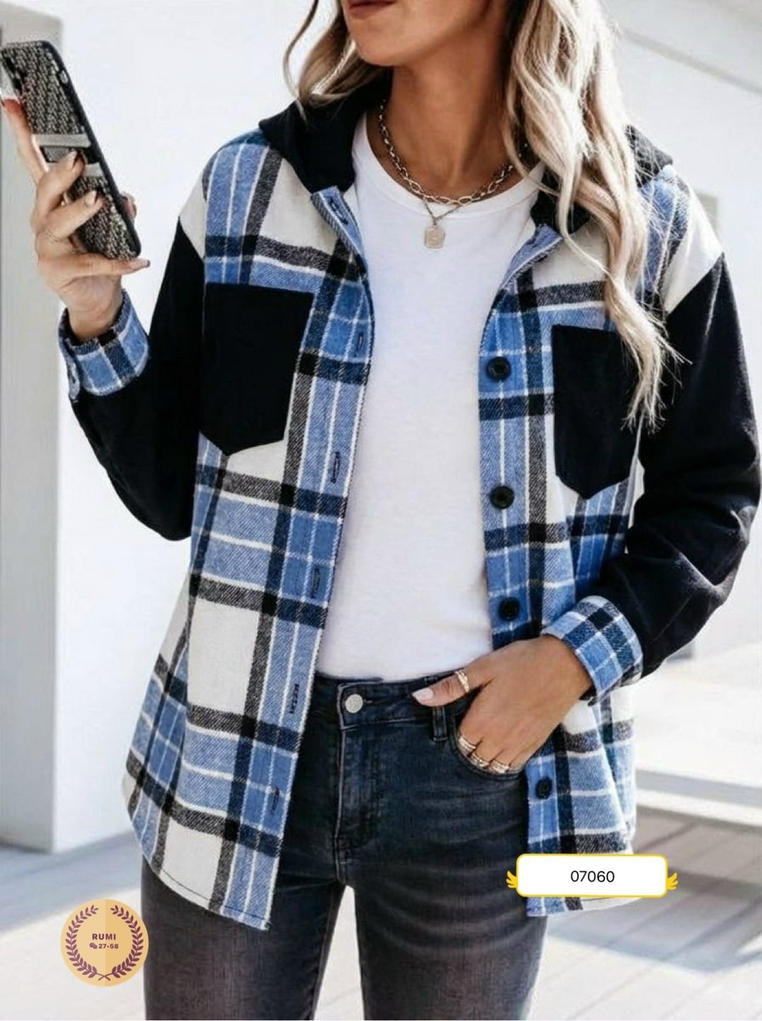 теплая рубашка оверсайз в клетку с капюшоном,удлиненная теплая рубашка оверсайз в клетку с капюшоном lady gina,рубашка в клетку женская,рубашка оверсайз в клетку с капюшоном,рубашка женская в клетку т