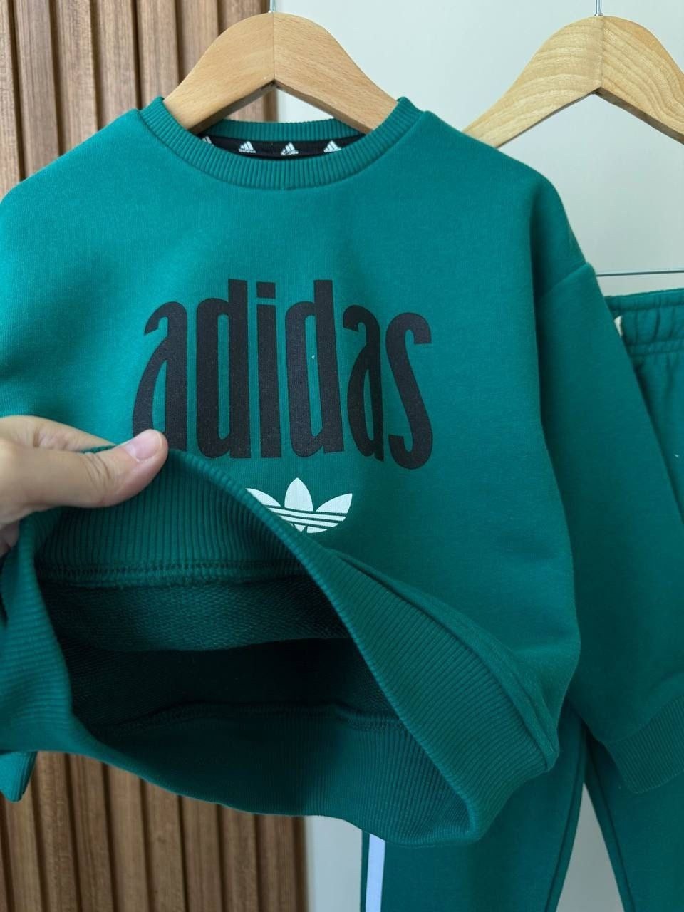 спортивный костюм adidas originals,детский спортивный костюм adidas originals,adidas tracksuit,adidas original,детский спортивный костюм adidas