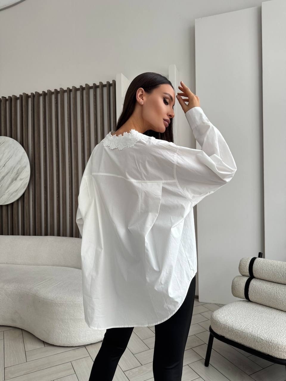 белая блузка с кружевом,кружевная блузка,блузка с кружевами,блузка с оборками,модная блузка