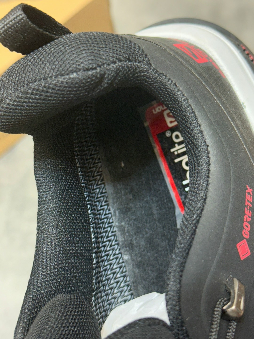 salomon x ultra 4 gtx кроссовки,salomon x ultra 4 gtx,кроссовки salomon x ultra 4,кроссовки salomon,ботинки для треккинга salomon x ultra mid gtx