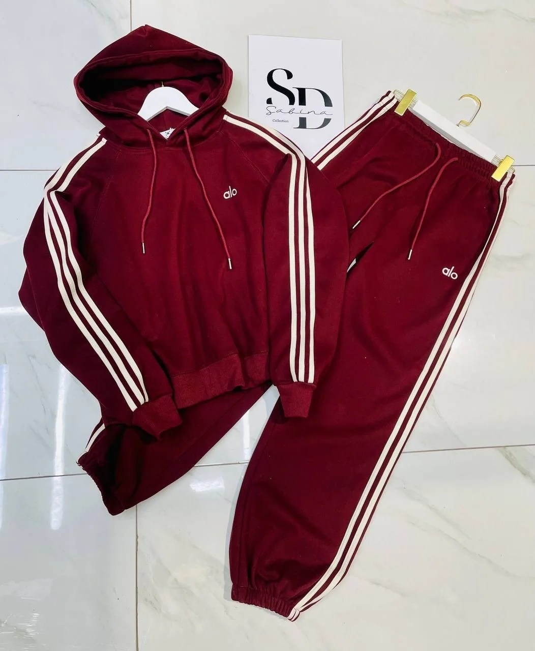 женский спортивный костюм,стильные костюмы,спортивные костюмы тройка,женский костюм тройка,костюм женский