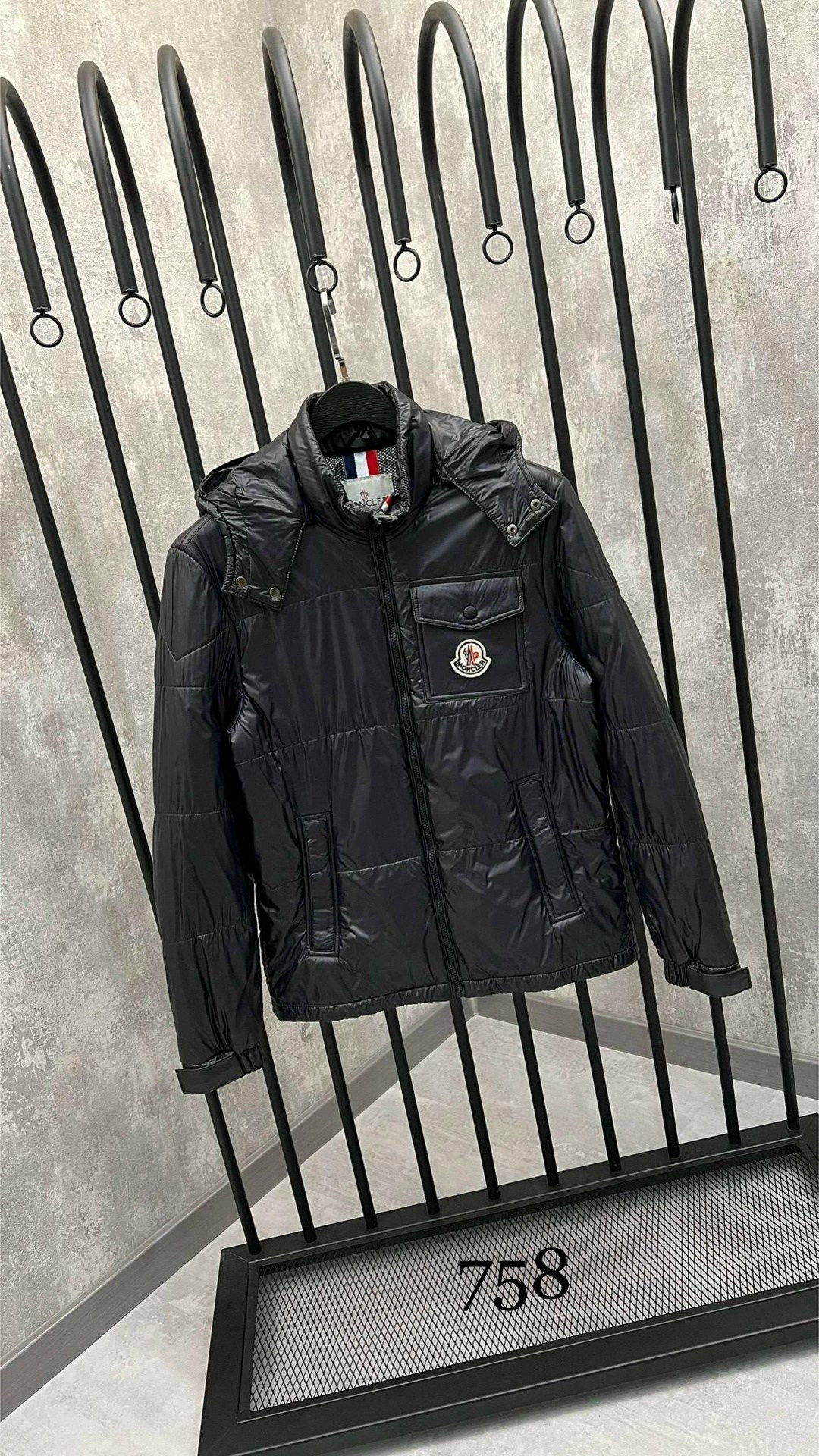 пуховик moncler мужской,зимняя куртка moncler мужская,куртка мужская moncler,куртка moncler,зимняя куртка moncler