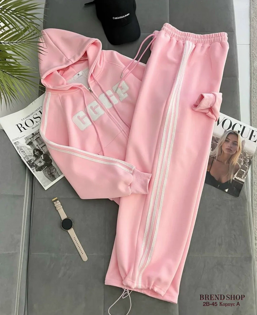 спортивный костюм,спортивный костюм женский,красные спортивные костюмы,костюм женский,спортивный костюм для женщин