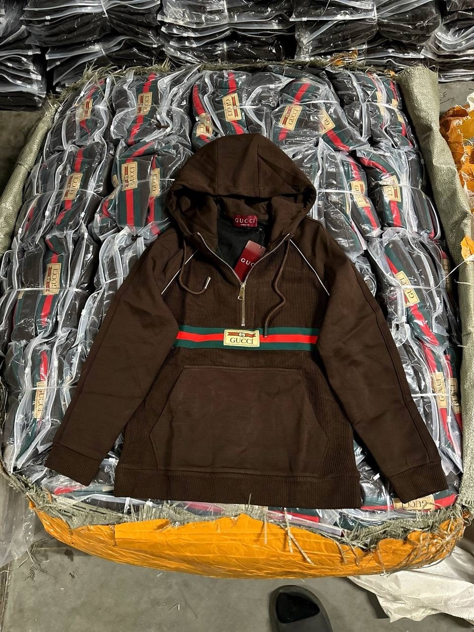куртка gucci,анорак gucci,gucci hoodie,куртка гуччи,толстовка gucci