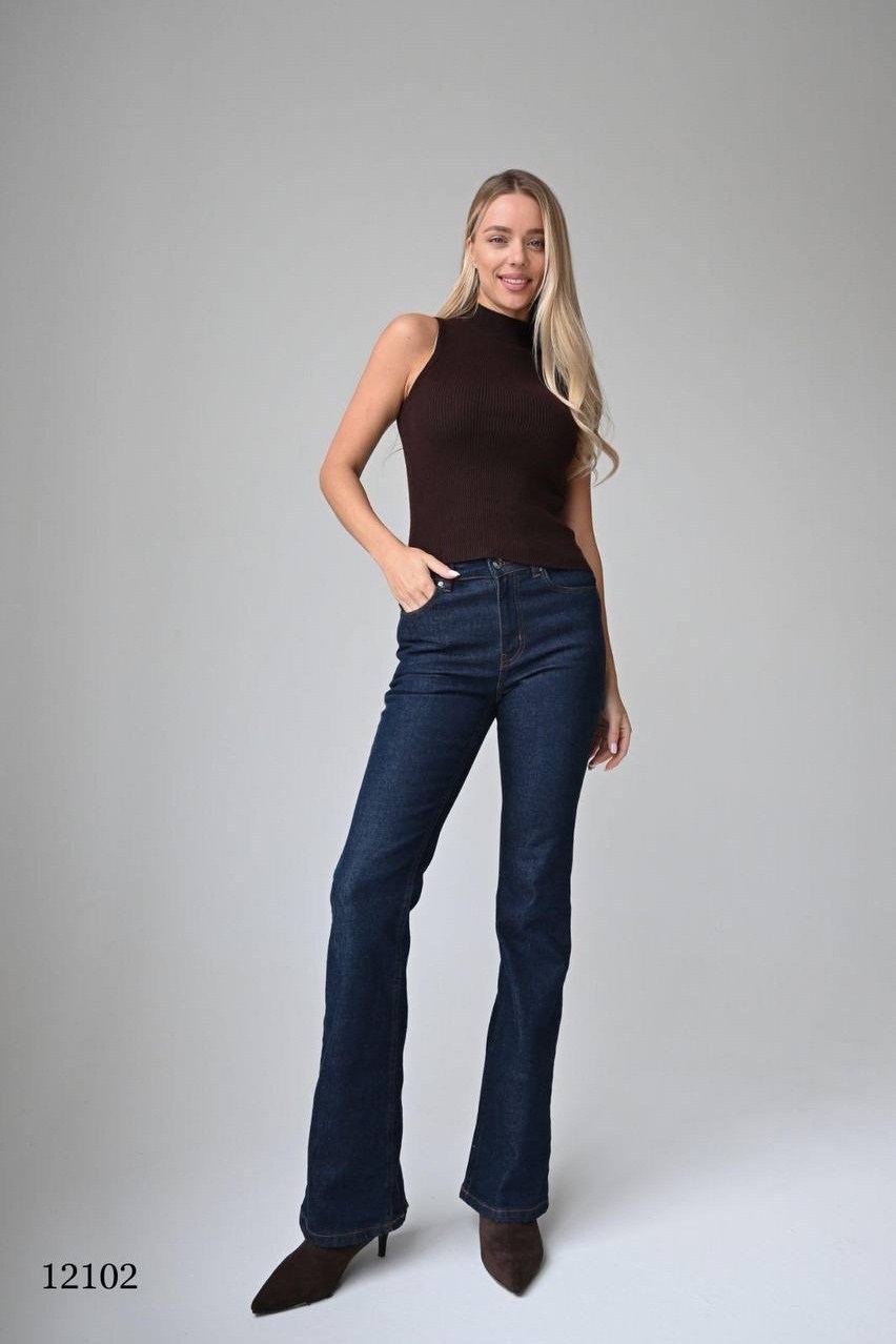 джинсы женские,женские джинсы клеш,темные джинсы,джинсах,джинсы широкие