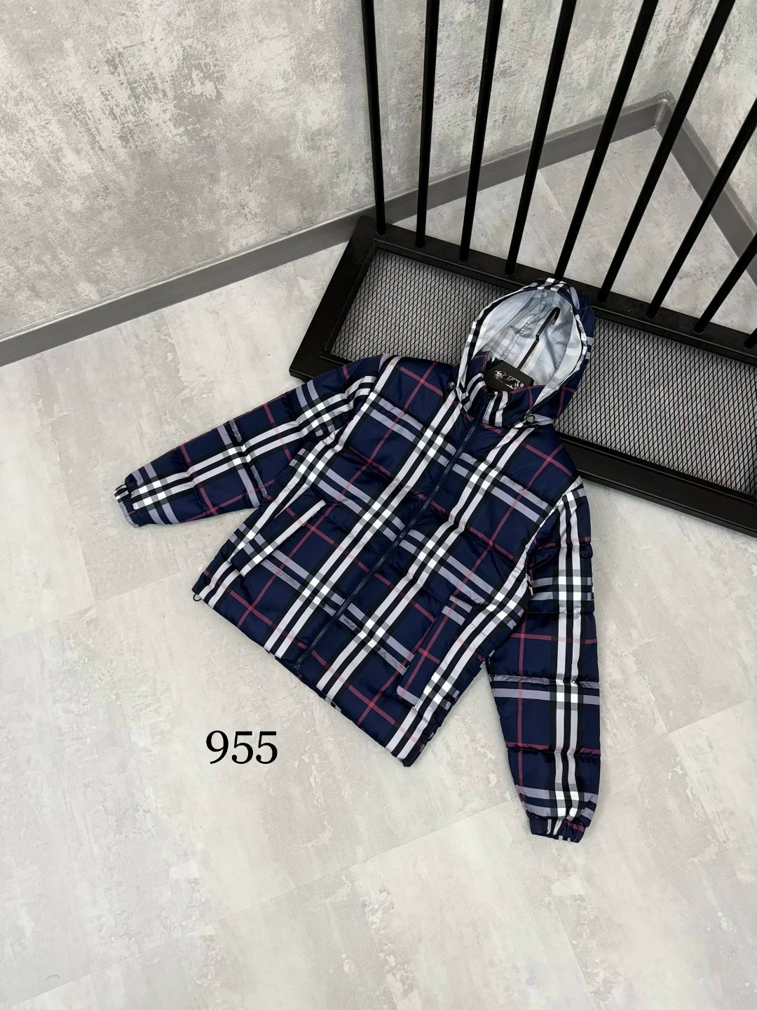 куртка burberry,пуховик burberry,клетчатая куртка,повседневная куртка,куртка