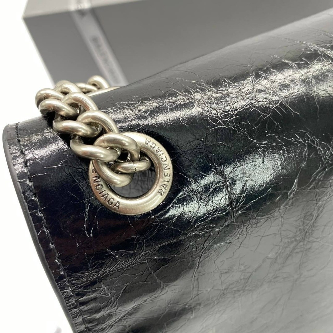 сумка balenciaga,сумка женская balenciaga,сумка balenciaga 30х16 натуральная кожа,сумки баленсиага женские через плечо,сумка через плечо в стиле balenciaga