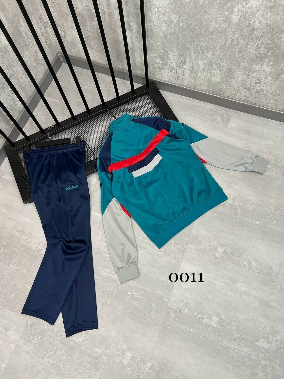 спортивный костюм адидас,мужской спортивный костюм adidas в стиле 90-х,костюм adidas 90 х,спортивный костюм adidas,спортивные костюмы 90 х