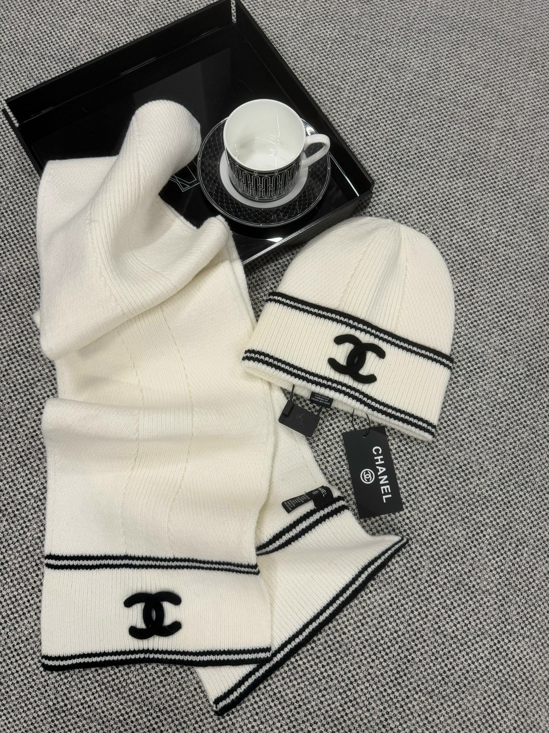 chanel шарф,шапка chanel,капор chanel,шапка шанель оригинал,в стиле шанель