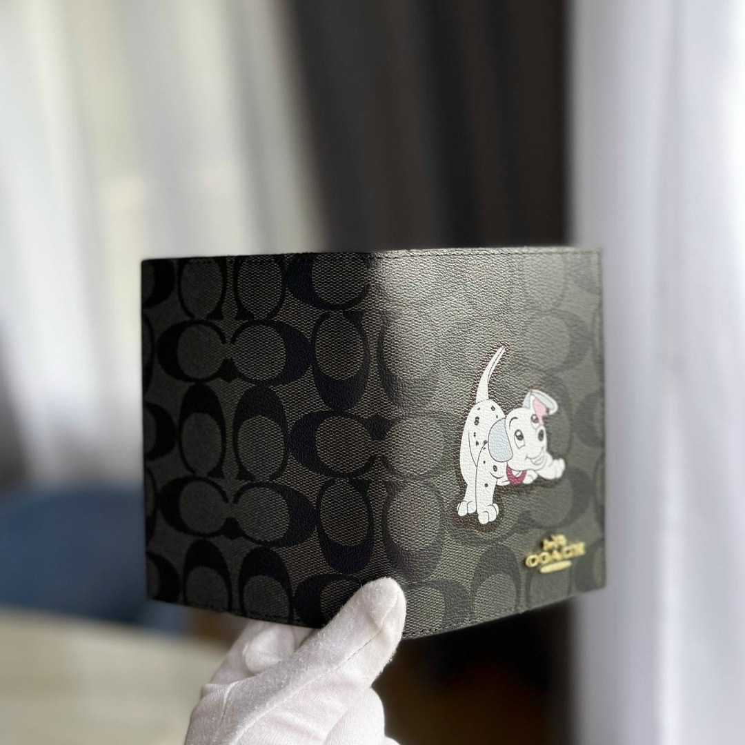 обложка на паспорт coach,обложка для паспорта,coach кошелек,кожаная обложка на паспорт coach,coach cat wallet